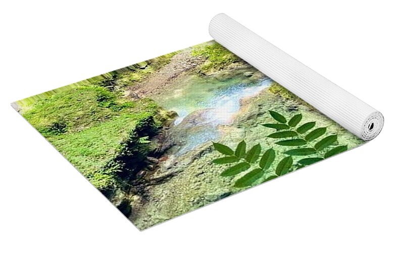 Lush Jungle Stream - Yoga Mat