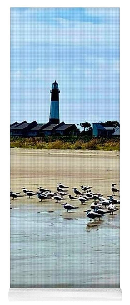 Seagulls on a Sandy Shoreline - Yoga Mat